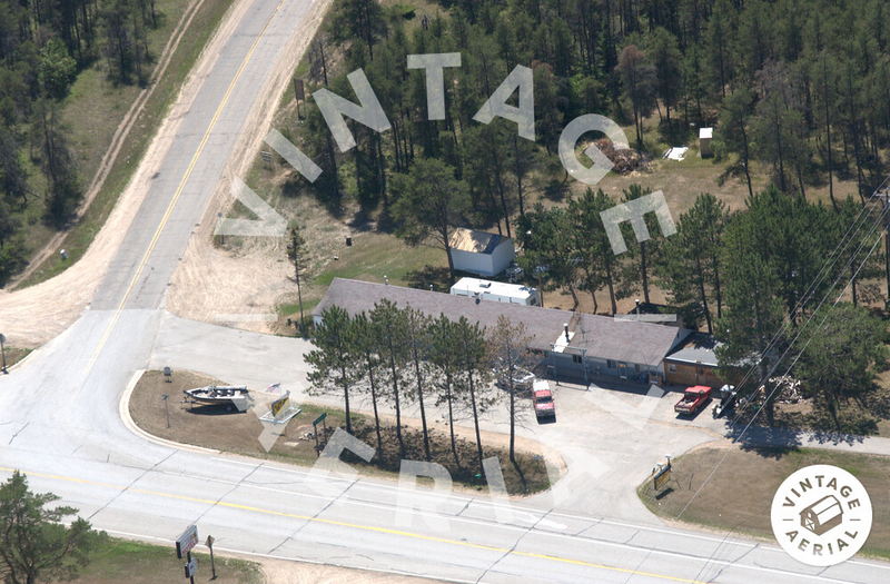 All Seasons Motel - 2003 Photo (newer photo)